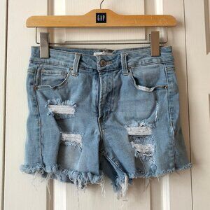 The perfect ripped denim short in light blue wash